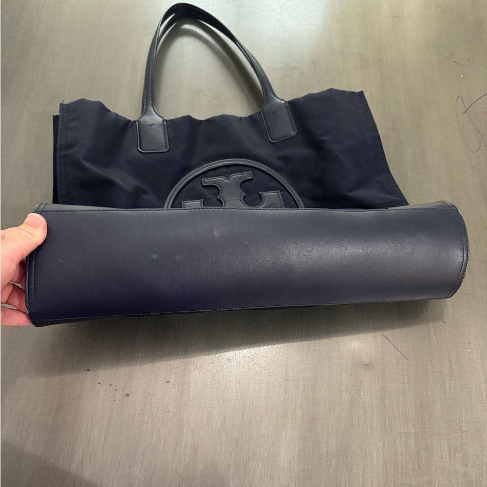 Navy blue Tory Burch Tote